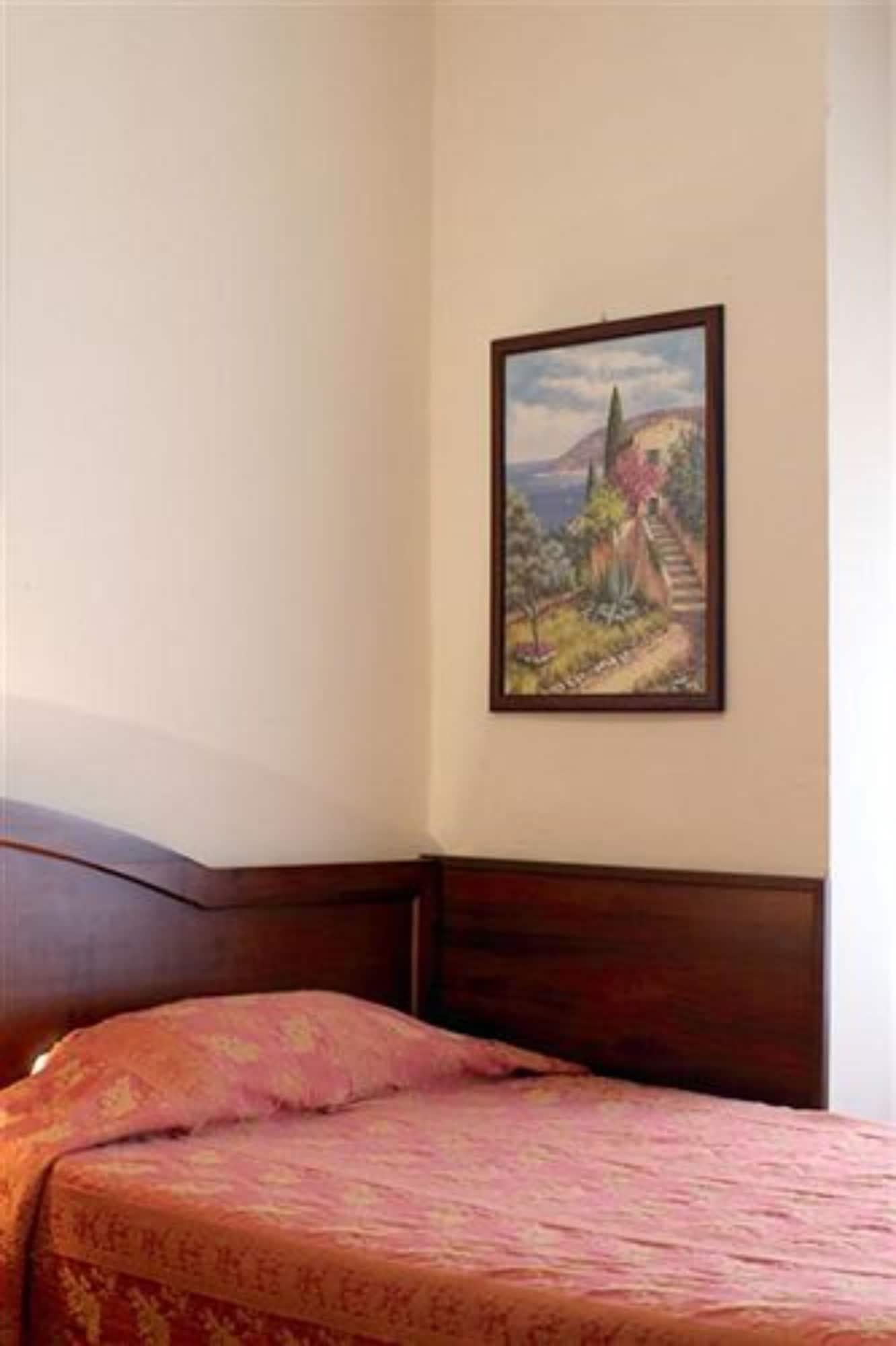 Hotel Pavone Milano Esterno foto