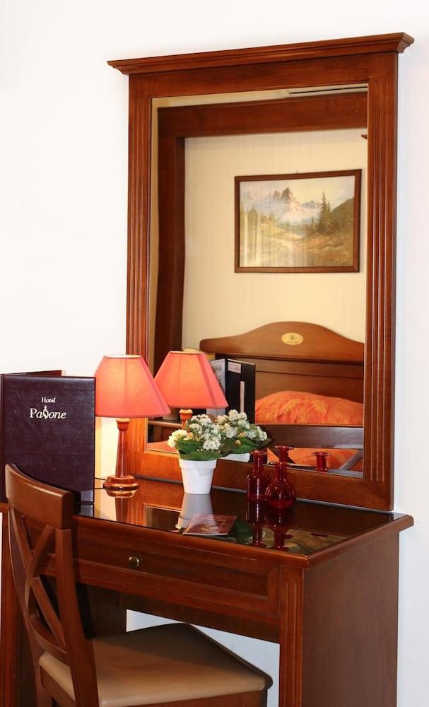 Hotel Pavone Milano Esterno foto
