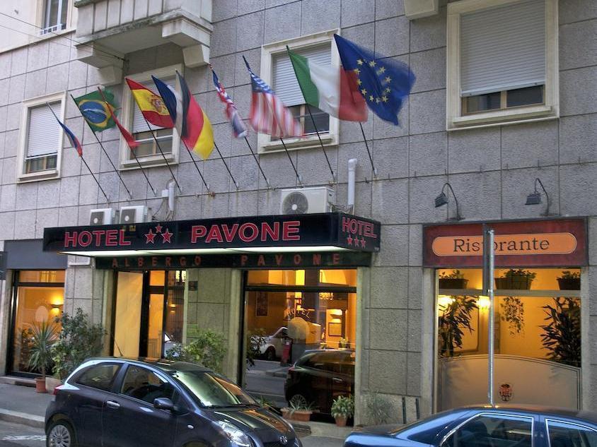Hotel Pavone Milano Esterno foto